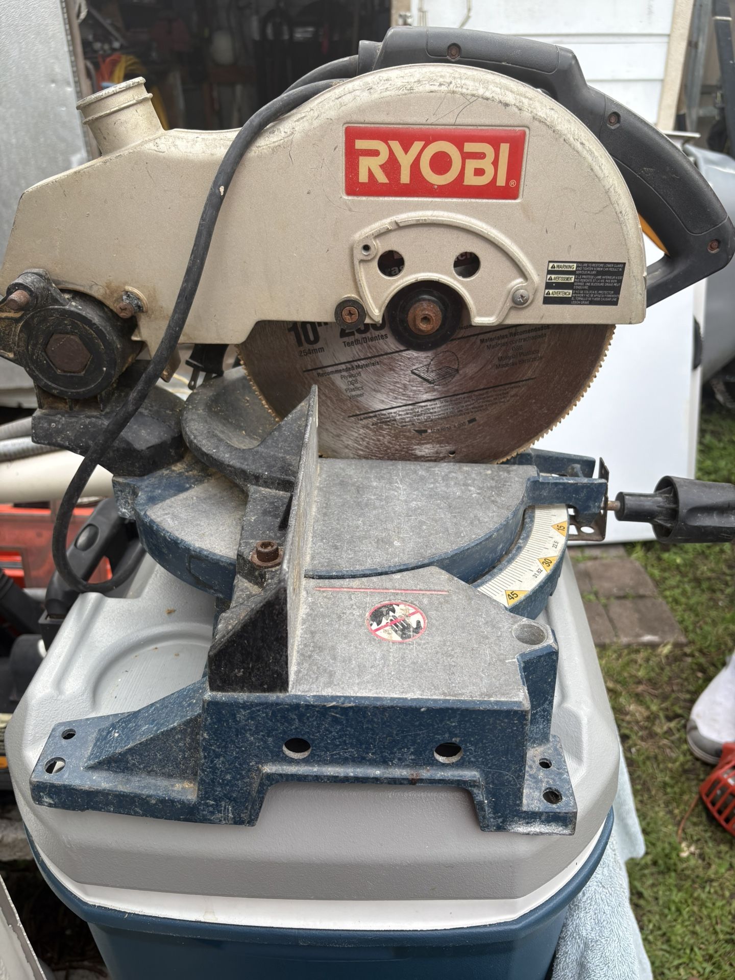 Circular Saw / Sierra Circular De 10 Pulgadas.