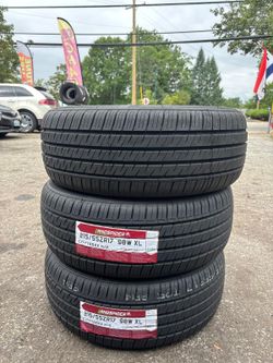 215/55/17 new set of 4