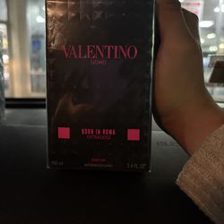 Valentino Uomo, Versace Eros Flame , Dior Sauvage Colognes