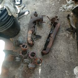 Exhaust Manifold SBC