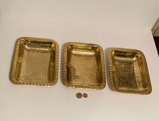 Vintage Set of 3 Brass Metal Trays, Dishes, Hammered Metal, 8 1/2" x 6 1/2" x 1 1/2", Heavy Duty, Quality, Table Decor, Kitchen Decor, Shelf Display