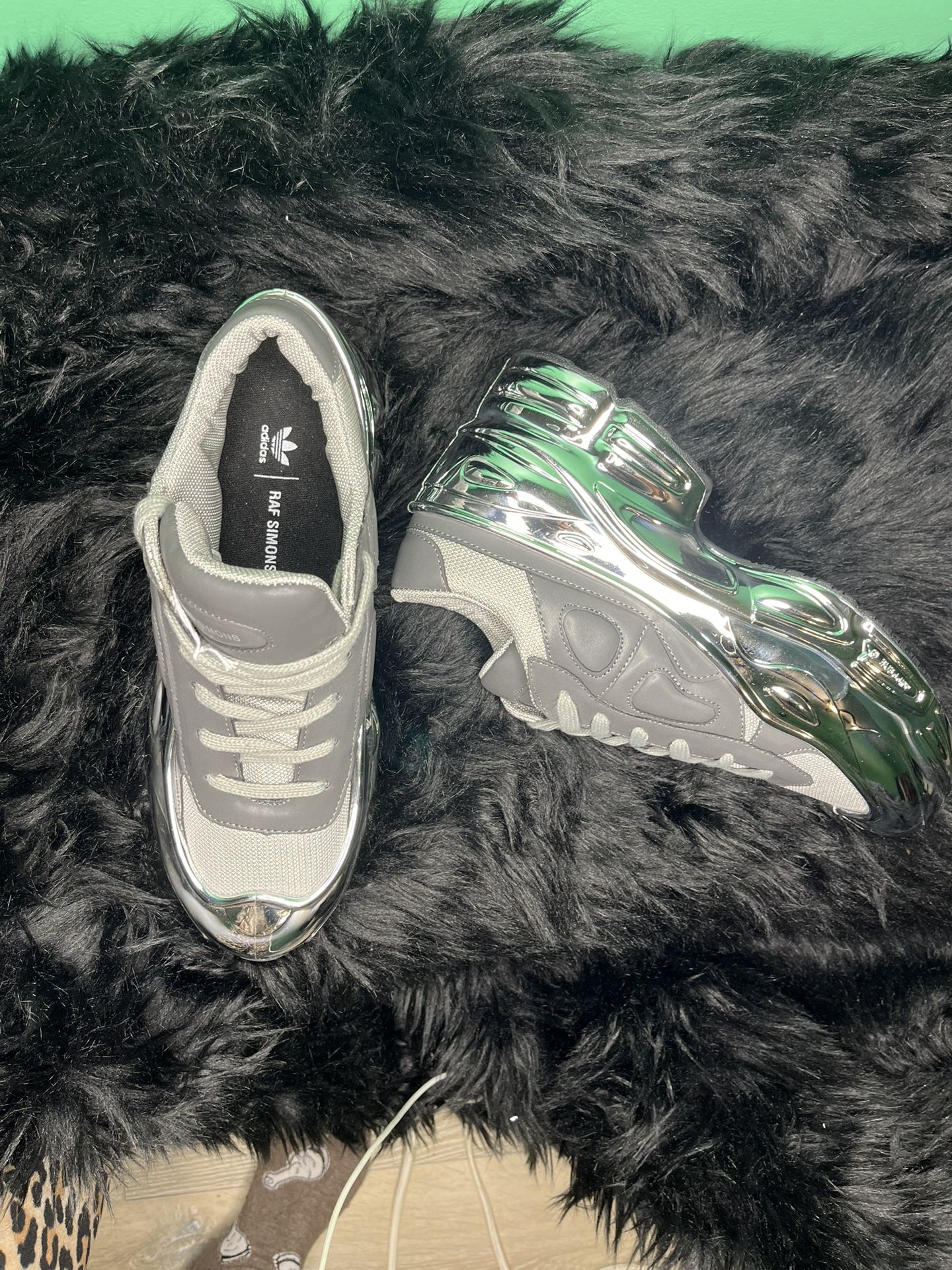 Adidas Ozweego Raf Simons Ash Silver Metallic
