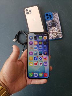 I'm willing to trade PS5 Pro Or PS5 Slim combo or regular PS5 with Cash in your end... is new iphone 14 pro max 128GB