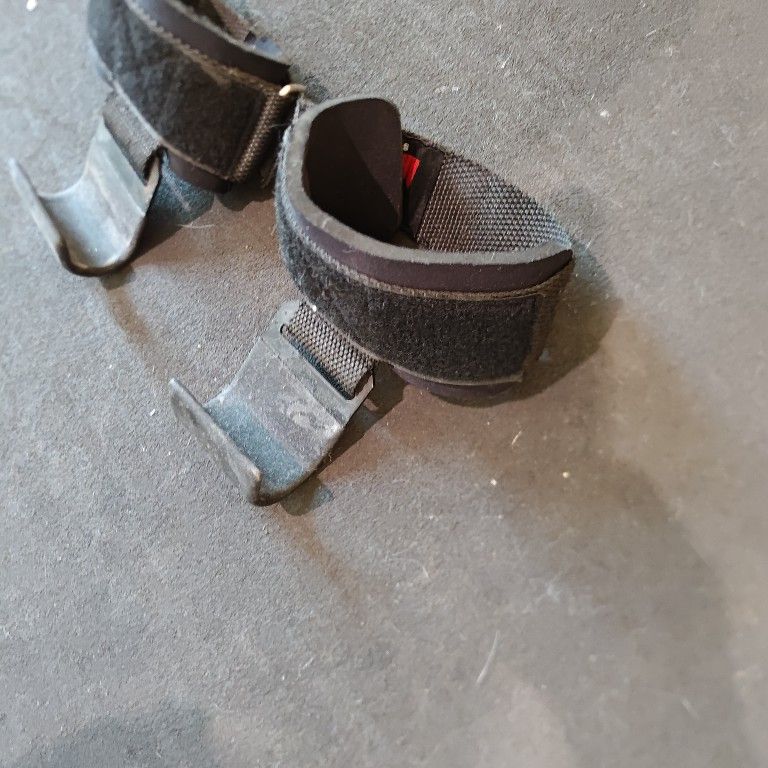 Armageddon Lifting Hooks-