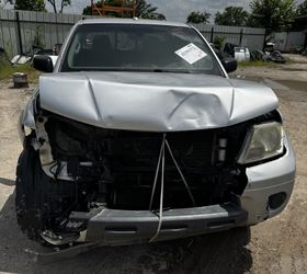 2015 Nissan Frontier 4.0L 2WD Parts Only 