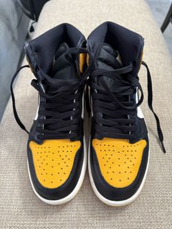 Air Jordan 1s Size 9 Taxis