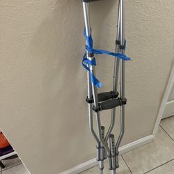 Crutches 🩼 
