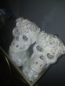 Skulls 