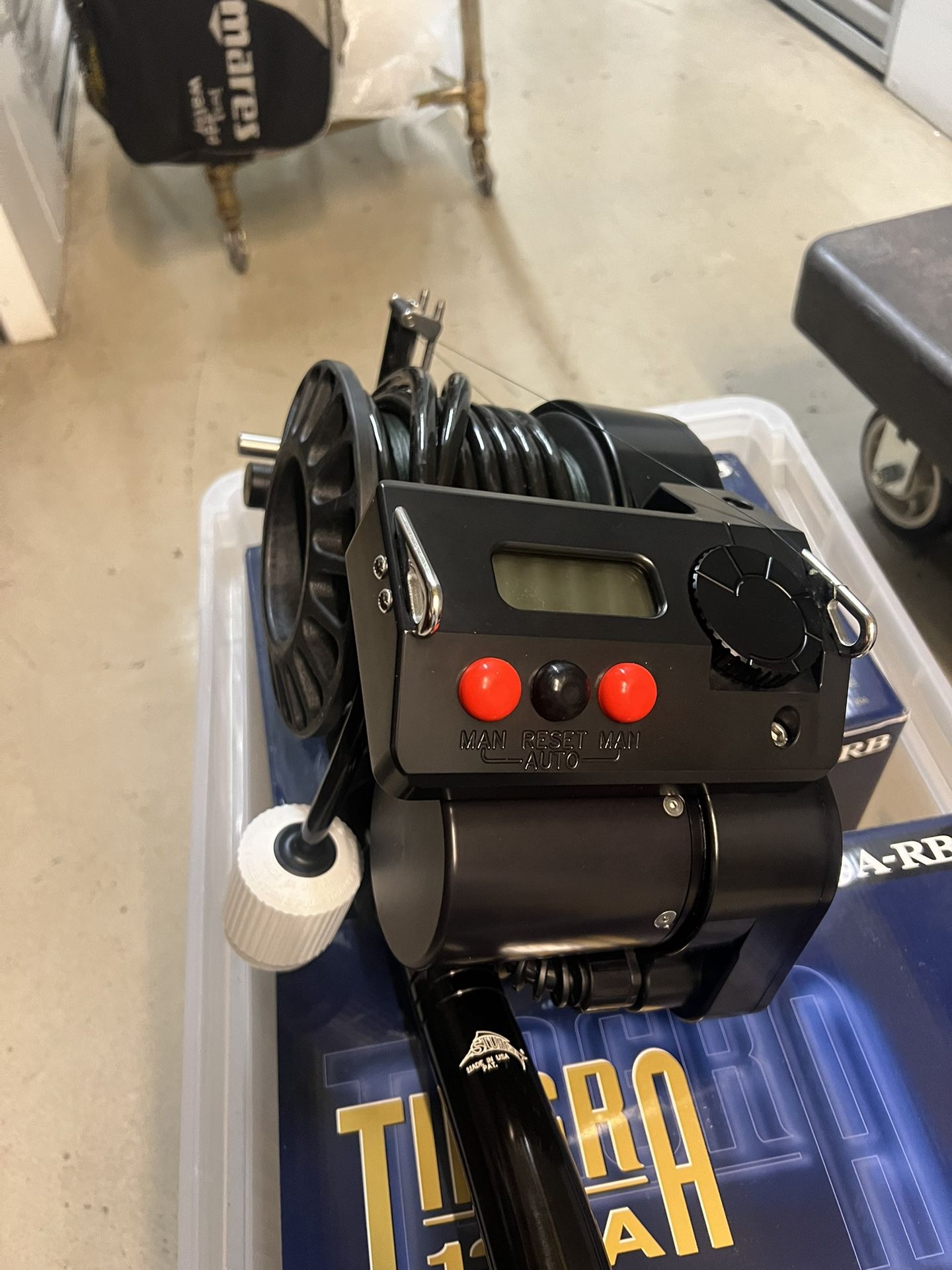 Electric Fishing Reel for Sale in Miami, FL - OfferUp