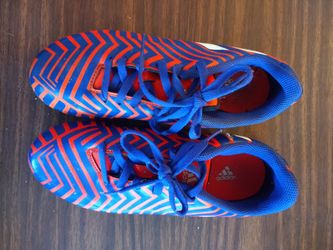 Adidas Soccer Sneakers Size 5