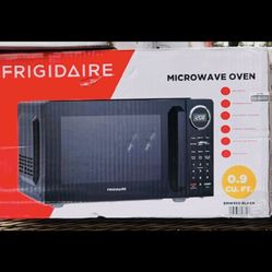 Microwave Oven 