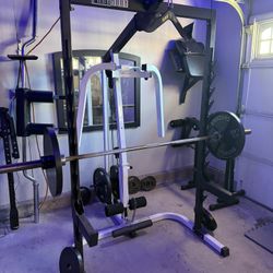 Squat Rack / Lat Pull Down Machine