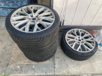 Rims 19. Whit new tire