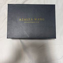 Azaela Wang Lace Up Size 7