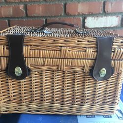 Picnic Basket - All Items Brand New.