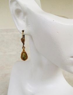 Vintage Gold Filled Chrysoprase Earrings (GES GESCH mark) semiprecious birthstone for Gemni, May 21 - June 21