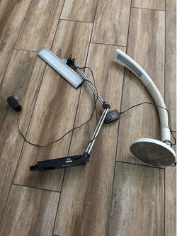 Desk lamps