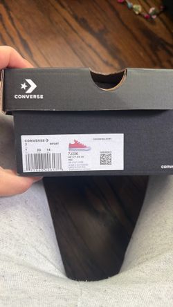 Red converse