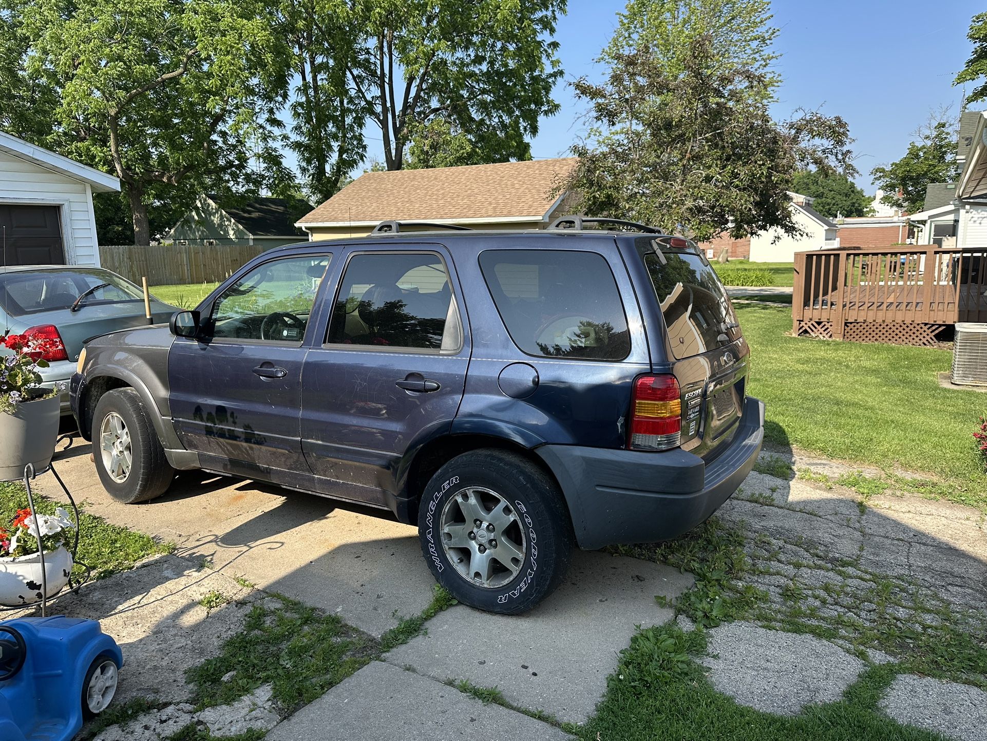2004 Ford Escape, kia, Matrix, Acura
