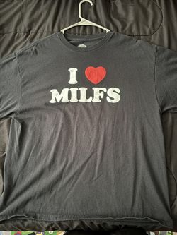 I ❤️ Milfs Tee