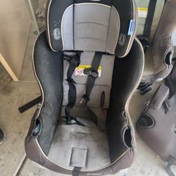 Infant Car seat Graco