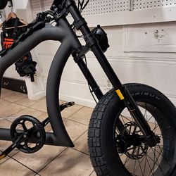 Electric Bike chopper Brand New. Only $2999 or Make $200 Monthly Payment