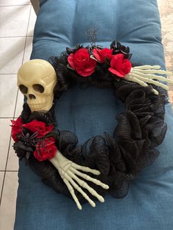 Halloween Skeleton Skull Wreath with Red Roses