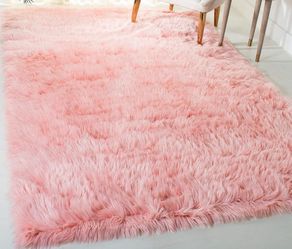 SAFAVIEH Faux Sheep Skin Collection 5' x 7' Pink FSS235G Silken Glam 2.35-inch Thick Area Rug