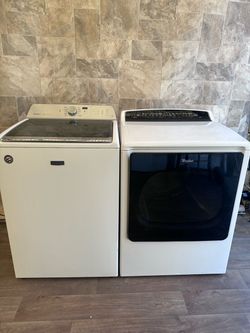Washer and dryer XL laundry