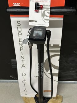 Bicycle air pump Digital