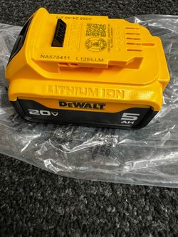 DeWalt 20V Max 5Ah Lithium-Ion Battery