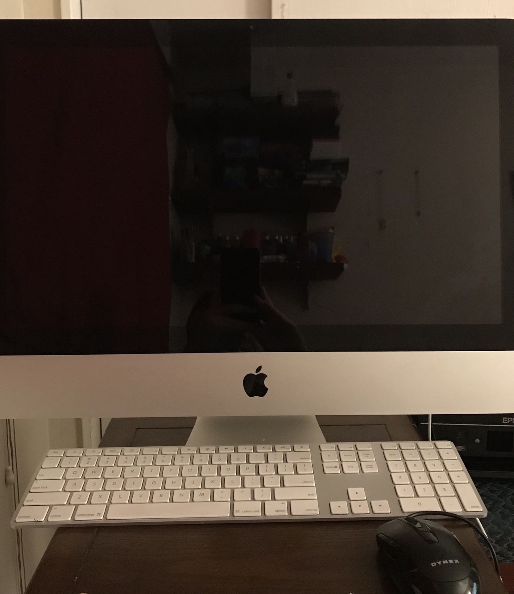 2009 21.5 Inch Apple Mac Computer