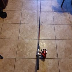 G130 GOLDEN EAGLE FISHING ROD WITH BAG A LURE, HOOKS BAIT $30 FIRM PRICE- EVERYTHING 