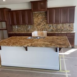 Kitchen And Bathroom 