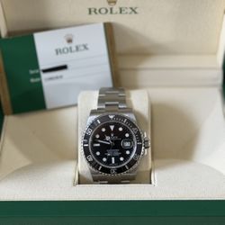 2014 Rolex Submariner Date 40mm Black Dial Oyster Bracelet