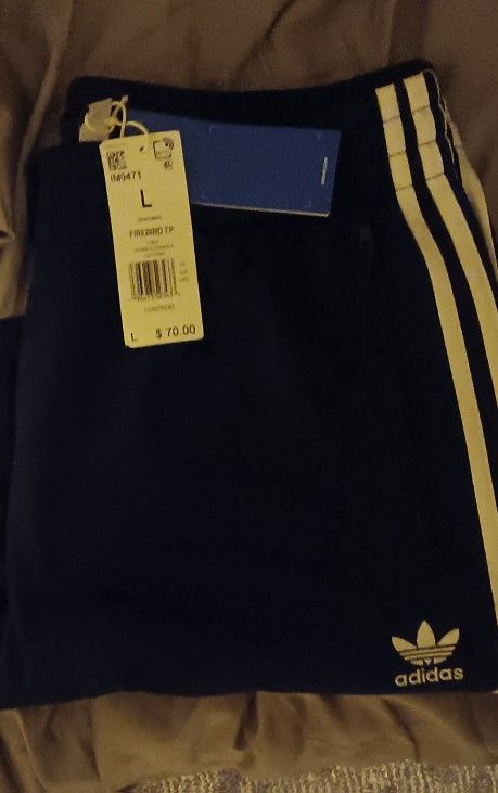 Large Men's Adidas Track Pants Original.