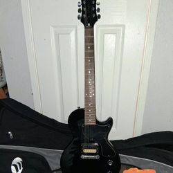 Guitar- Epiphone Les Paul junior