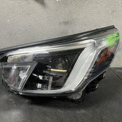 2022-2023-2024 SUBARU FORESTER LEFT HEADLIGHT W/o DRL LEFT HEADLIGHT OEM USED #9267