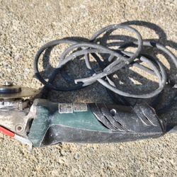 Metabo WE9-125Quick 950W Angle Grinder