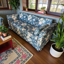Vintage Floral Chintz Couch Sofa