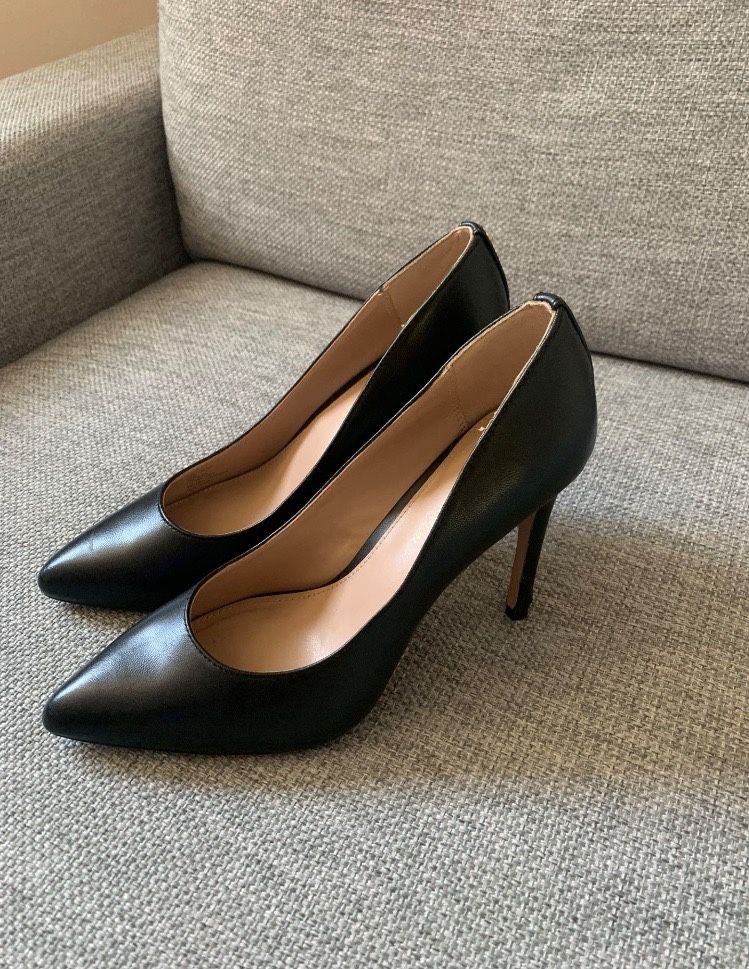 BCBGeneration  Black Heels Size 6 in Excellent condition. Price is firm  