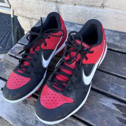 Nike Men's Alpha Huarache Varsity Low Football Cleats 