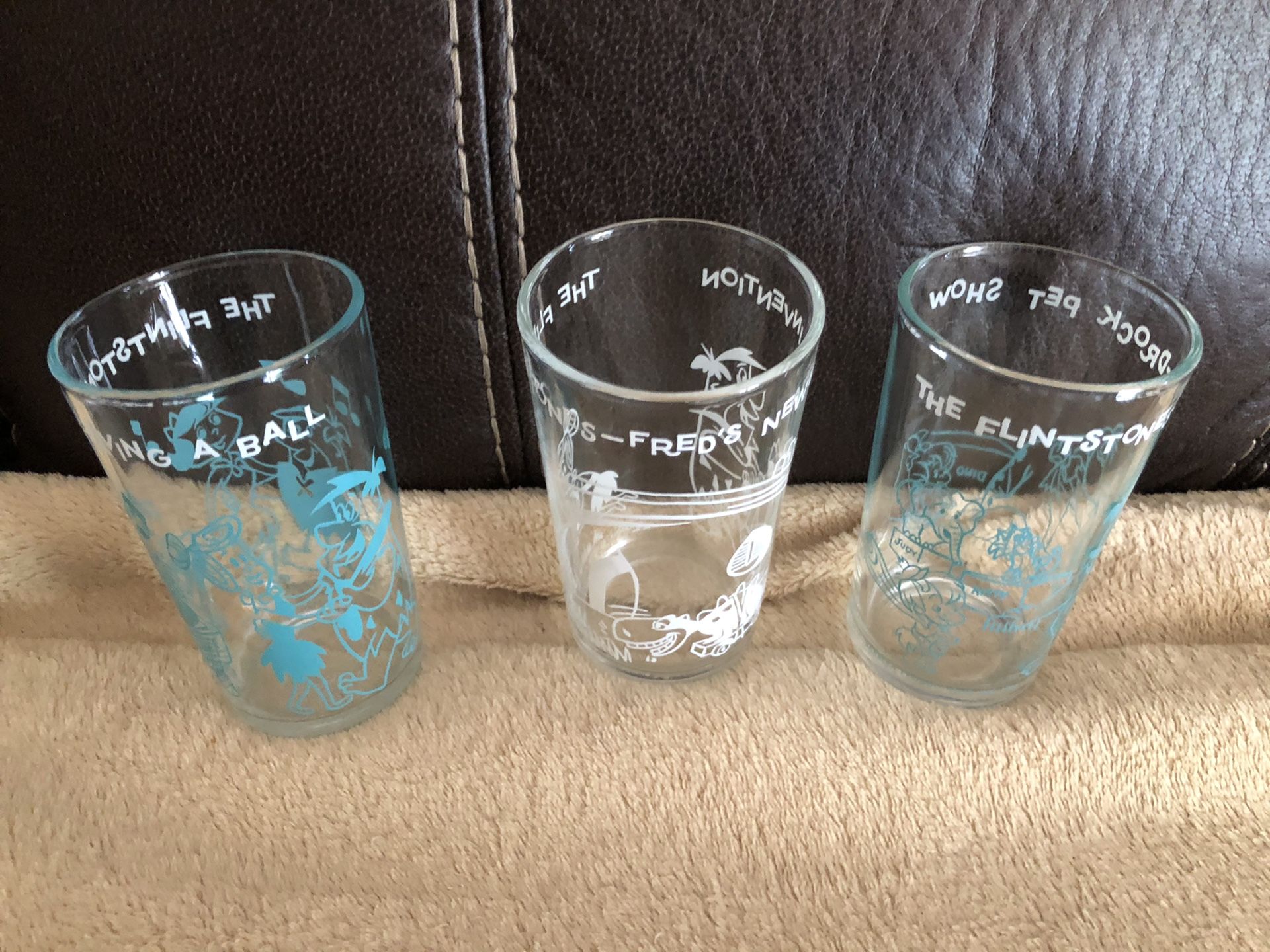 1964 Flinstone glass juice glasses