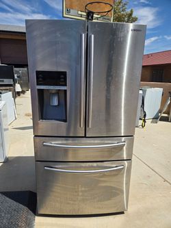 Refrigerator
