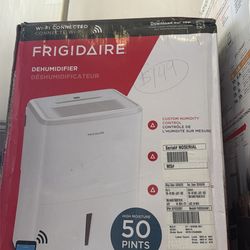 Dehumidifier frigidaire brad new $99 !