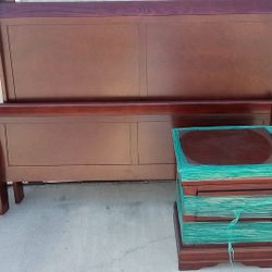 Queen Bedframe Set