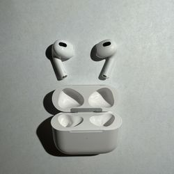 AirPods (Gen 3 Lightning USB) 