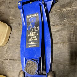 DAYTONA 3 ton Long-Reach jack
