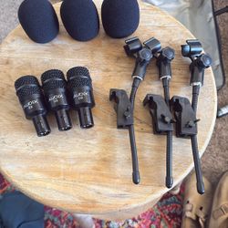 Audix D2 Mic Set Of Three W/clamps and Windscreen