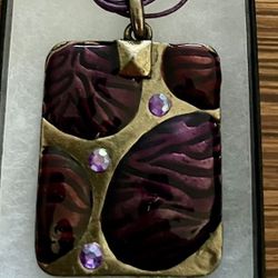 Jewelry. Matching Necklace And Earrings 